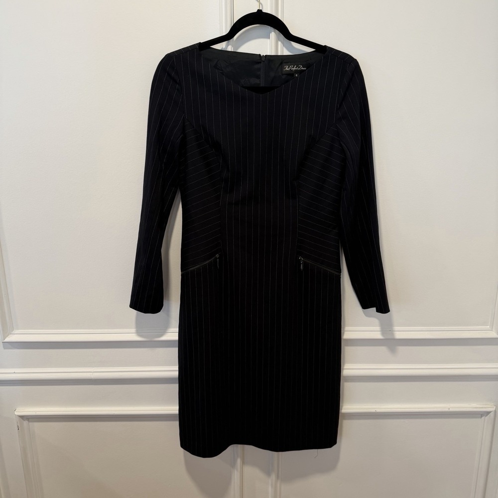 The Perfect Dress Navy Pinstripe Shift Dress‎ Size 4